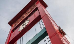 Foto Jam Jembatan Ampera