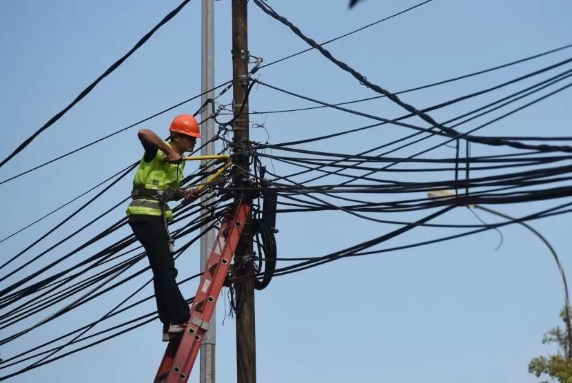 pemeliharaan-jaringan-listrik-pln-12-14-agustus-2019-220728b